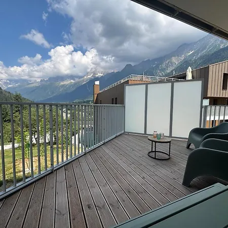 Kayla Du Mont-blanc - Espace Bien Etre - Piscine